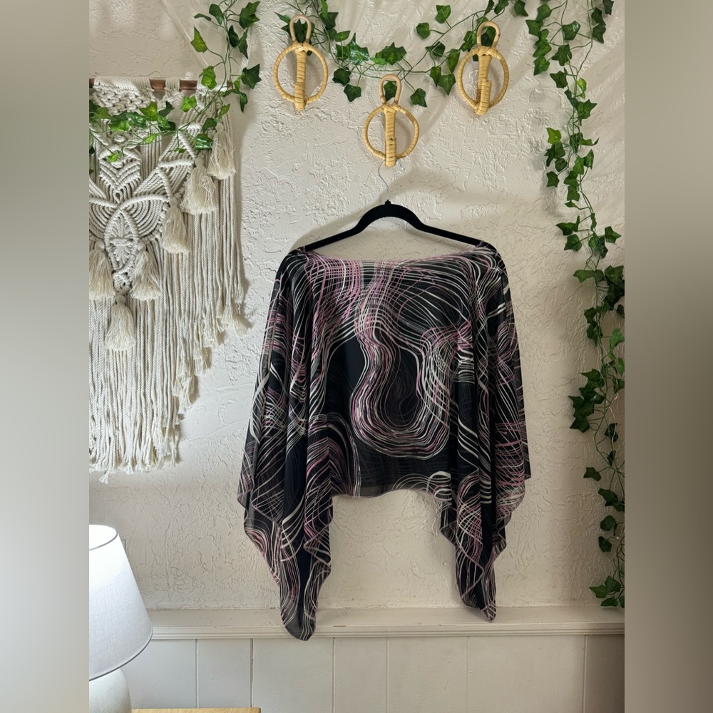 Vintage Y2K 90’S Black & Pink One Size Poncho With Side Slits Retro Streetwear - Picture 9 of 11